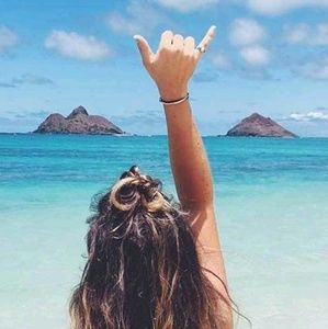 Meet your Posher, Alexis